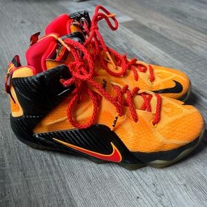 NEW Lebron 12 Youth Size 4